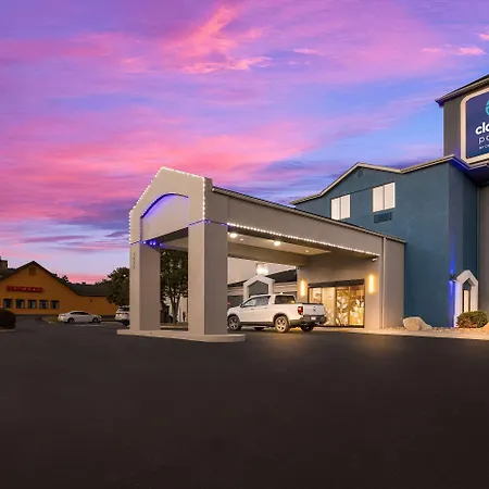 Clarion Pointe Sevierville-Pigeon Forge-2