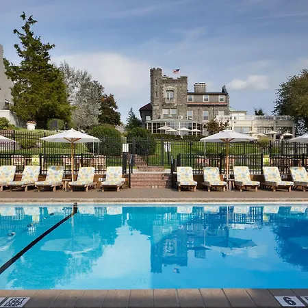 Tarrytown House Estate-3