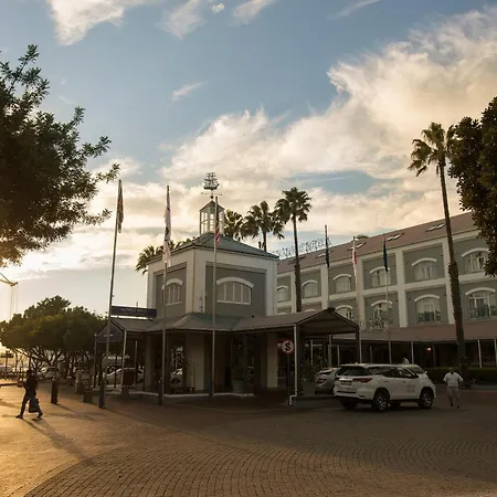 Victoria & Alfred Hotel By Newmark-2