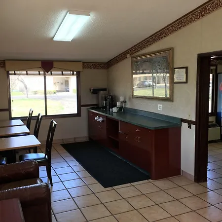 Travelodge By Wyndham Monroe-2