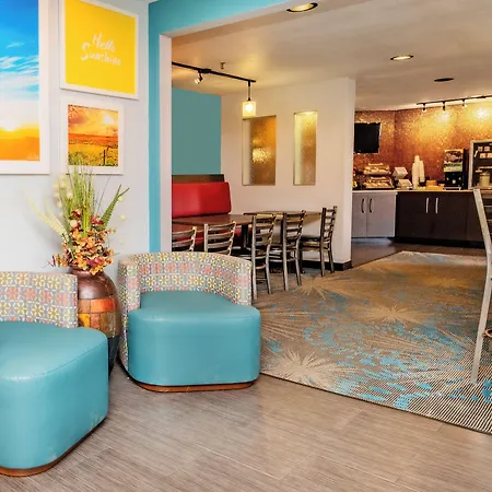 Days Inn By Wyndham Fort Smith-2