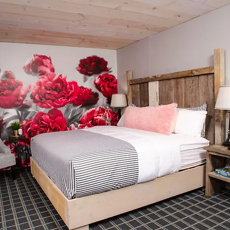 Vintage Block Inn & Suites-2