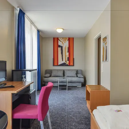 Hotel Fidelio-2