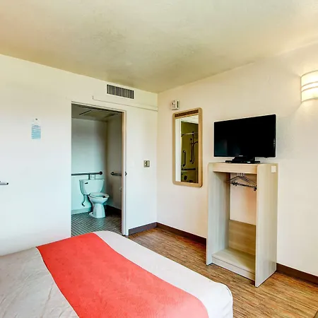 Motel 6-Denver, Co - Airport-2