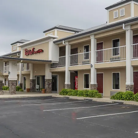 Red Roof Inn & Suites Calhoun-2