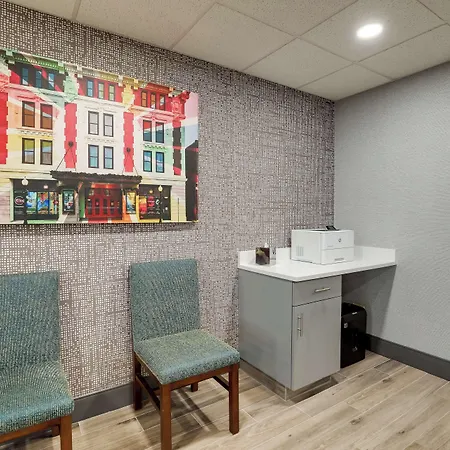 Hampton Inn Lebanon-3