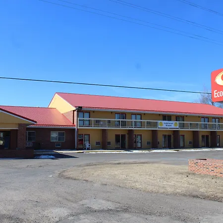 Econo Lodge Cadillac By Choice-3
