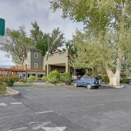 Vagabond Inn Bishop-3