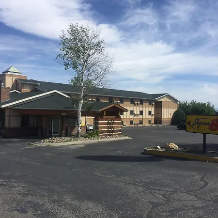 Super 8 By Wyndham Helena-2
