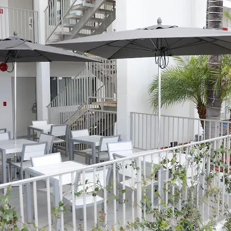 Pasadena Rose & Crown Hotel-3