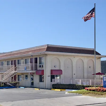 Days Inn By Wyndham San Marcos-2