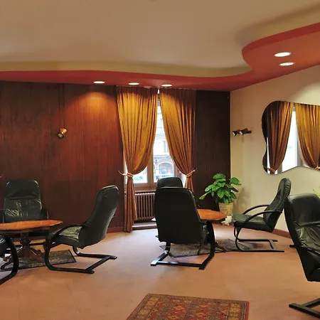 Hotel Moderne-2