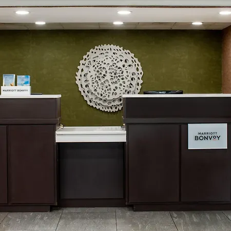 Fairfield Inn And Suites Gulfport / Biloxi-2