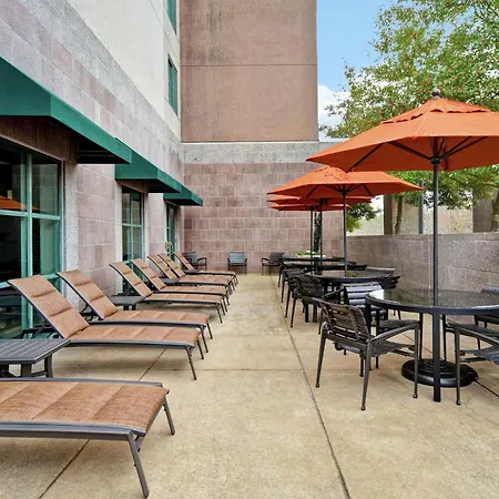 Embassy Suites Little Rock-2