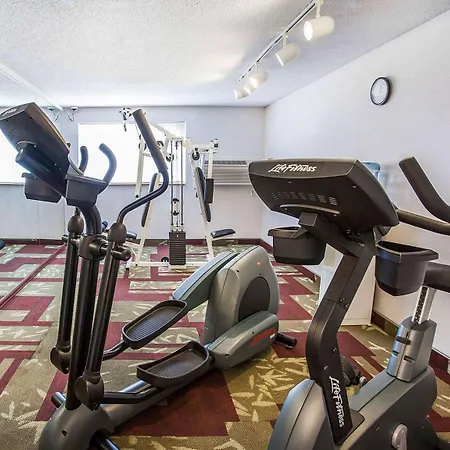 Quality Inn Kirkland-2