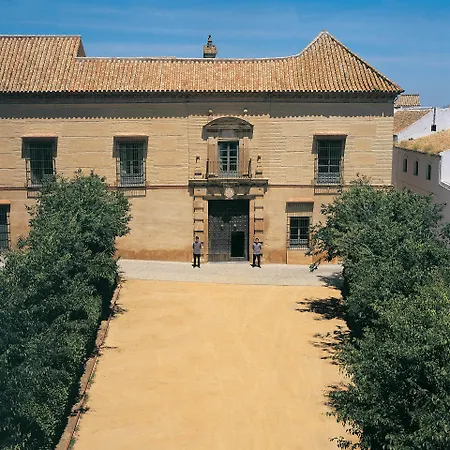 Casa Palacio De Carmona-2