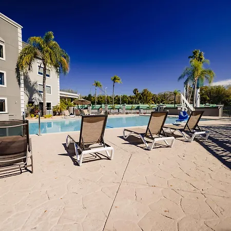 La Quinta Inn By Wyndham Tampa Near Busch Gardens-3