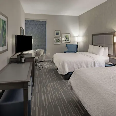 Hampton Inn Waco North-3