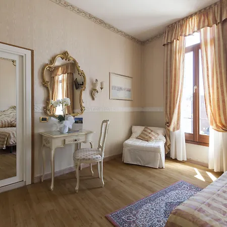 Hotel Riviera Venezia Lido-3