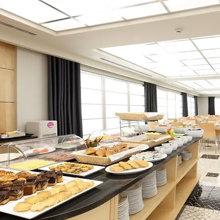 Hotel Alif Avenidas-3