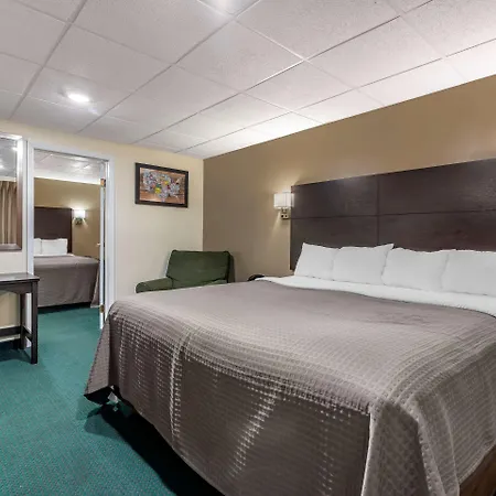 Rodeway Inn Lake George Outlets-2