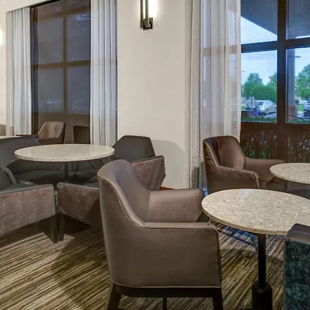 Hyatt Place Denver Airport-3