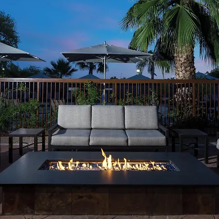 Courtyard Scottsdale North-3