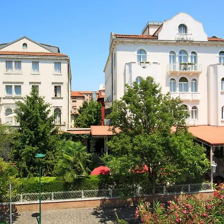 Hotel Biasutti-3