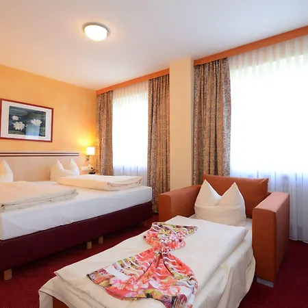 Hotel Apollo Garni-3