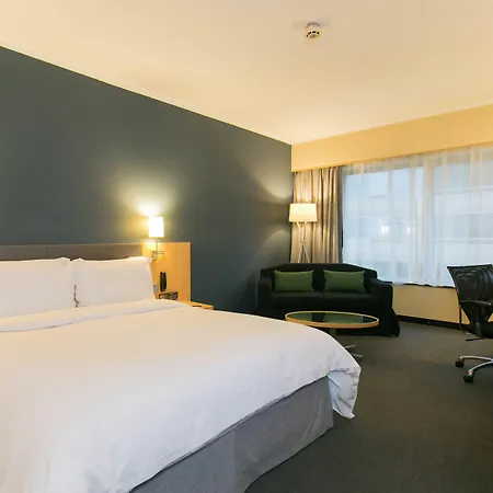 Beijing New World Centre Tongpai Hotel-2