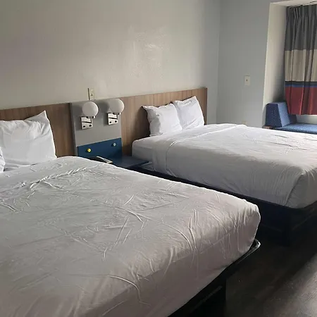 Microtel Inn By Wyndham Atlanta Airport-3