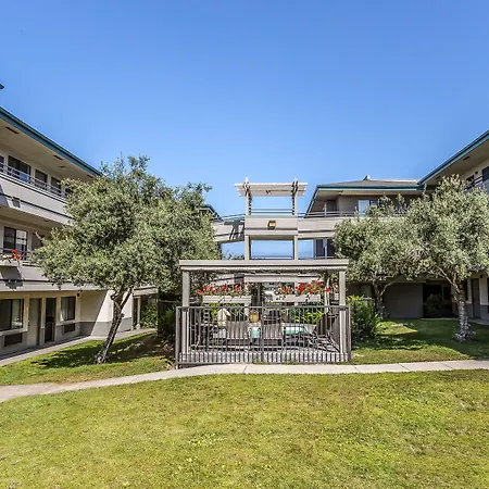 Country Inn & Suites By Radisson, Monterey Beachfront-Marina, Ca-2
