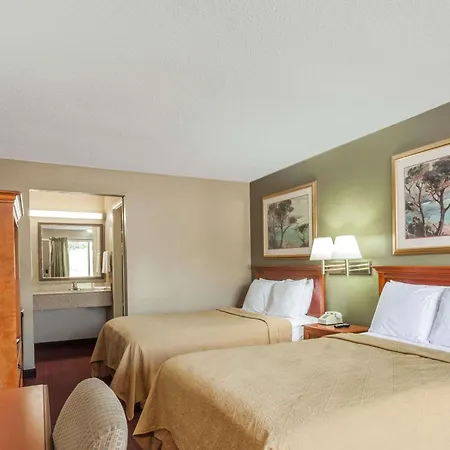 Knights Inn Lebanon-2
