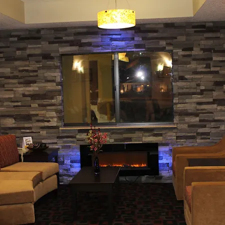 Quality Inn & Suites South Bend Airport-3