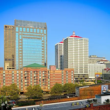 Courtyard By Marriott Louisville Downtown-2
