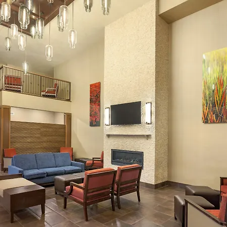 Comfort Suites Yakima-2