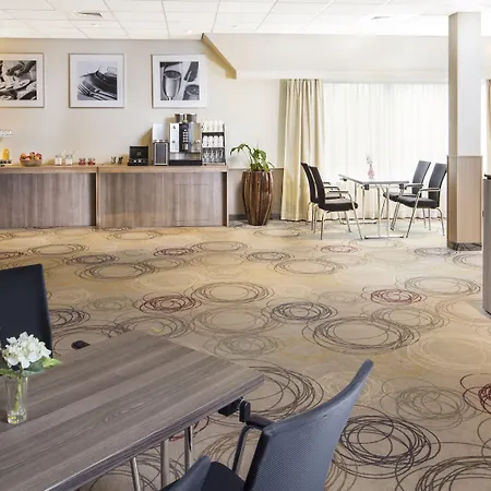 Postillion Hotel Arnhem-3