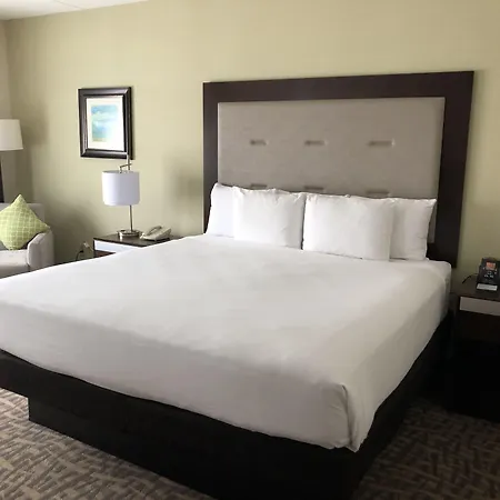 Wyndham Garden Buffalo Downtown-2