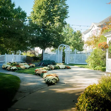 Best Western Plus Executive Court Inn & Conference Center-2