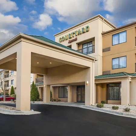 Courtyard By Marriott Lynchburg-2