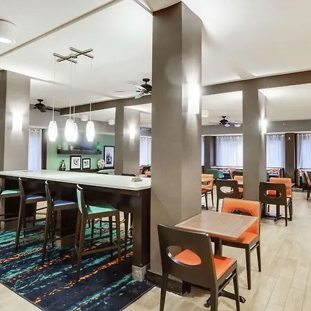 Hampton Inn Orlando International Drive Convention Center-2