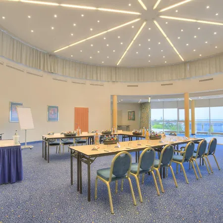 Achat Hotel Magdeburg-3
