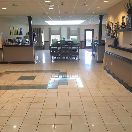 Comfort Inn & Suites Asheboro East-3