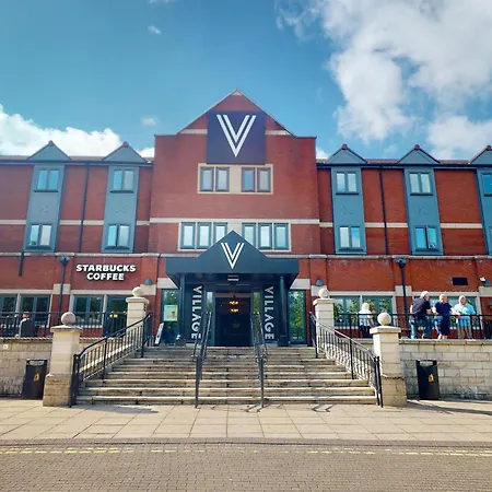 Village Hotel Cardiff-3