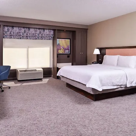 Hampton Inn Albuquerque - University/Midtown-3