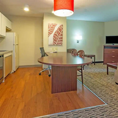 Mainstay Suites Chicago Schaumburg-2