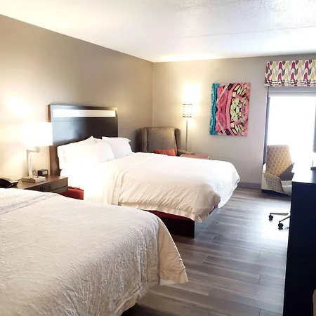 Hampton Inn Greensburg-2