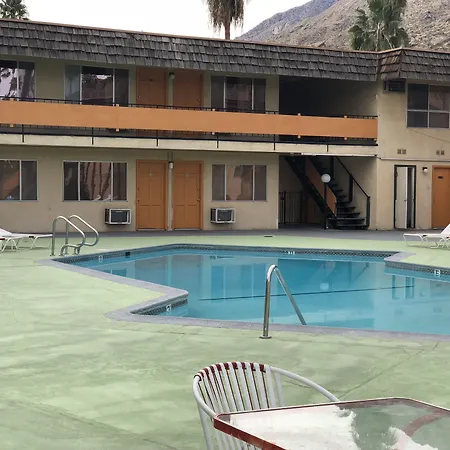 Desert Lodge-2
