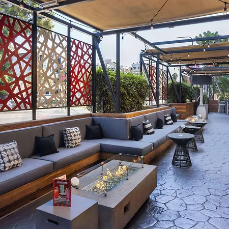 Hilton Garden Inn Los Angeles / Hollywood-2