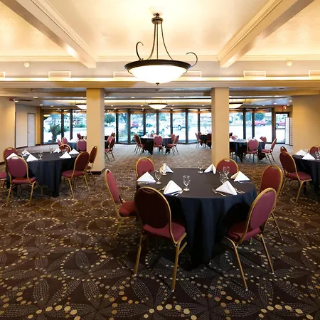 Red Lion Hotel Eureka-2